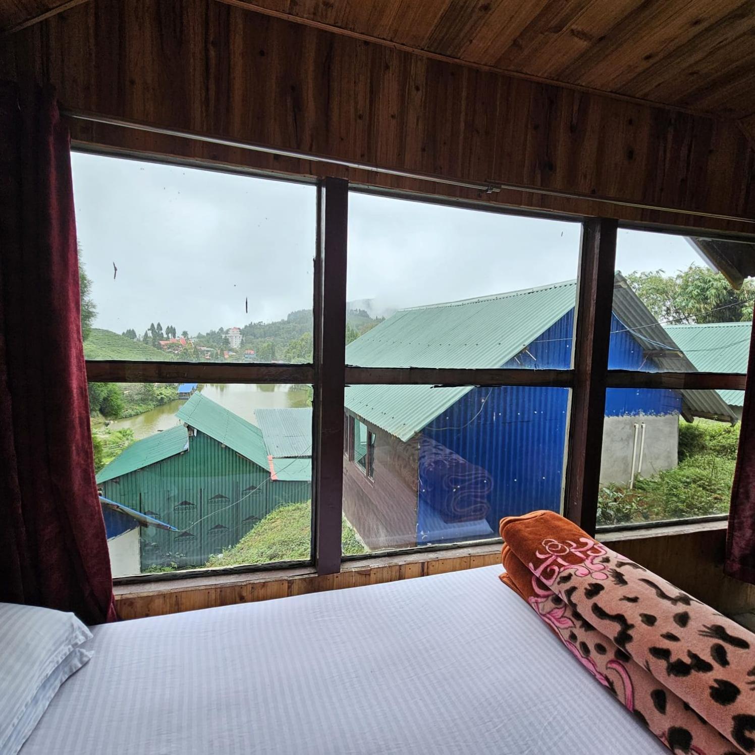 Lake View Resort Masala Zone Suryodaya Eksteriør bilde